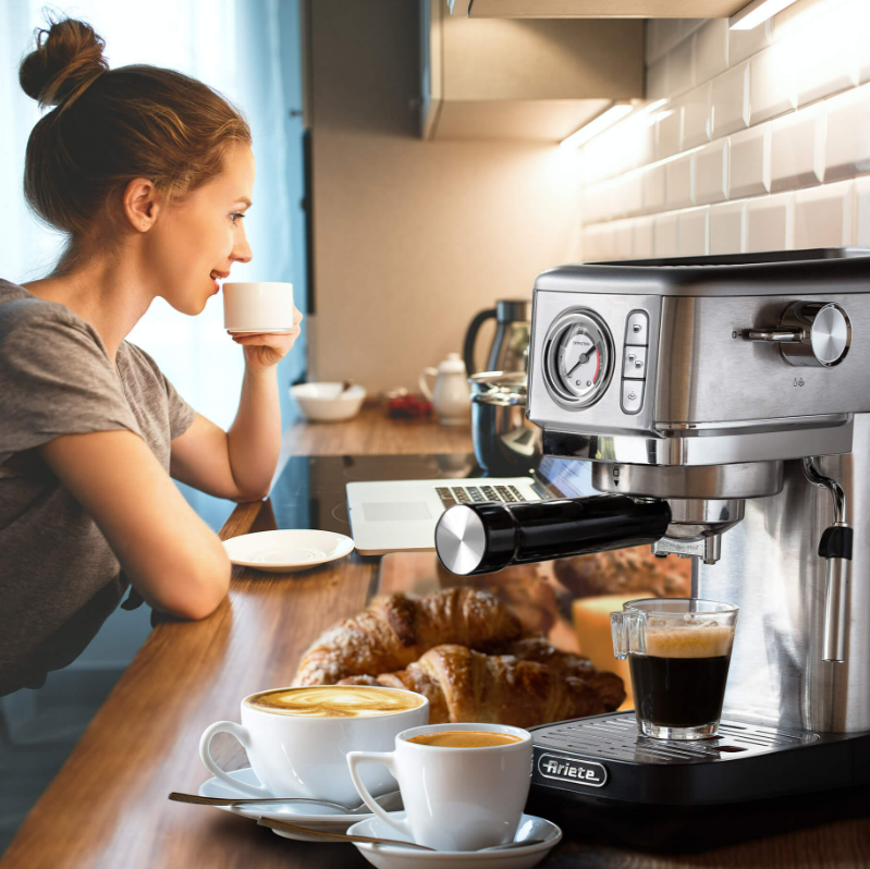 Ariete 13811 Slim Metal Coffee Machine with Manometer – 15 Bar Pressure